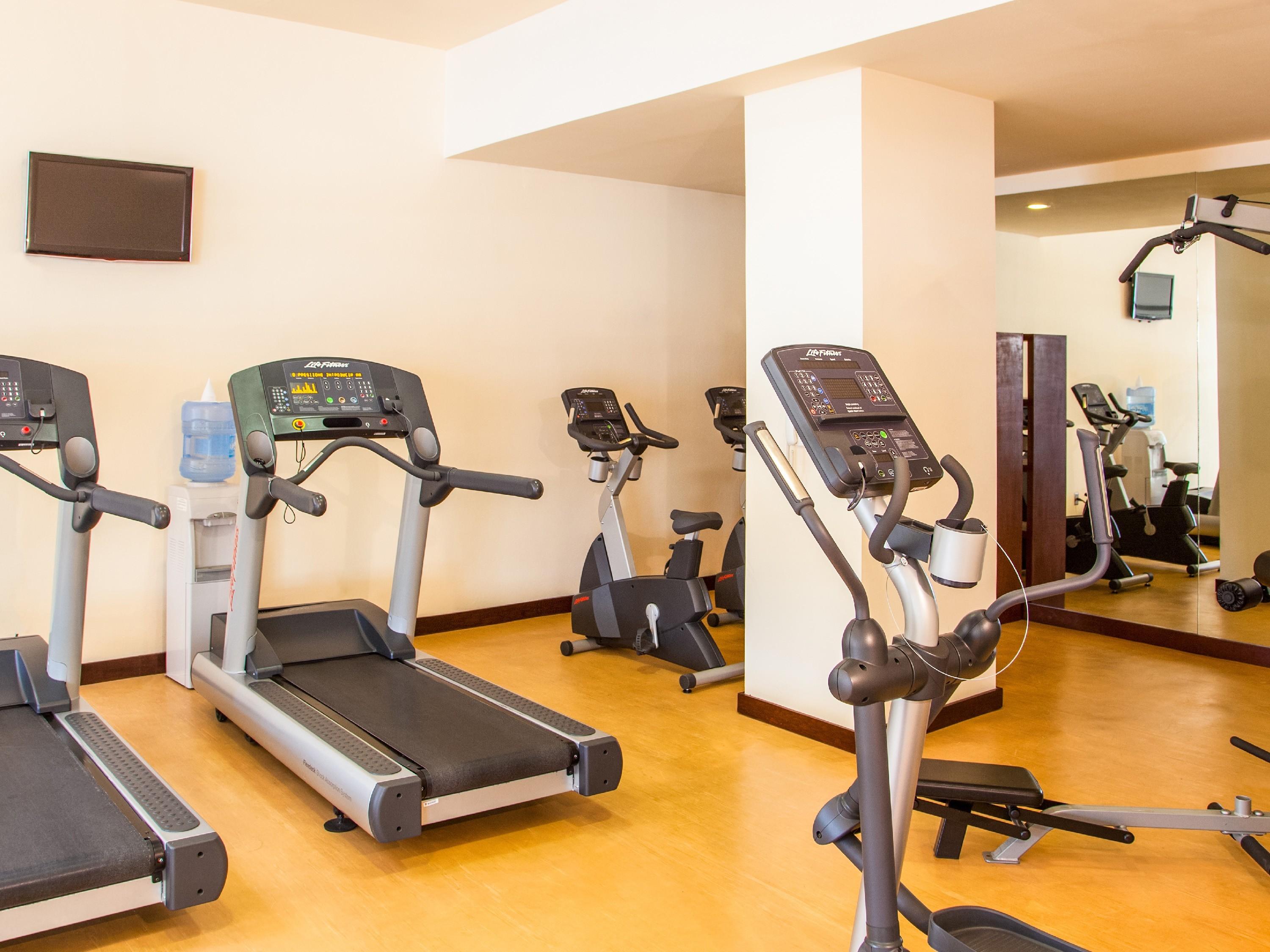 Fiesta Inn Guadalajara Aeropuerto Las Pintas Екстер'єр фото